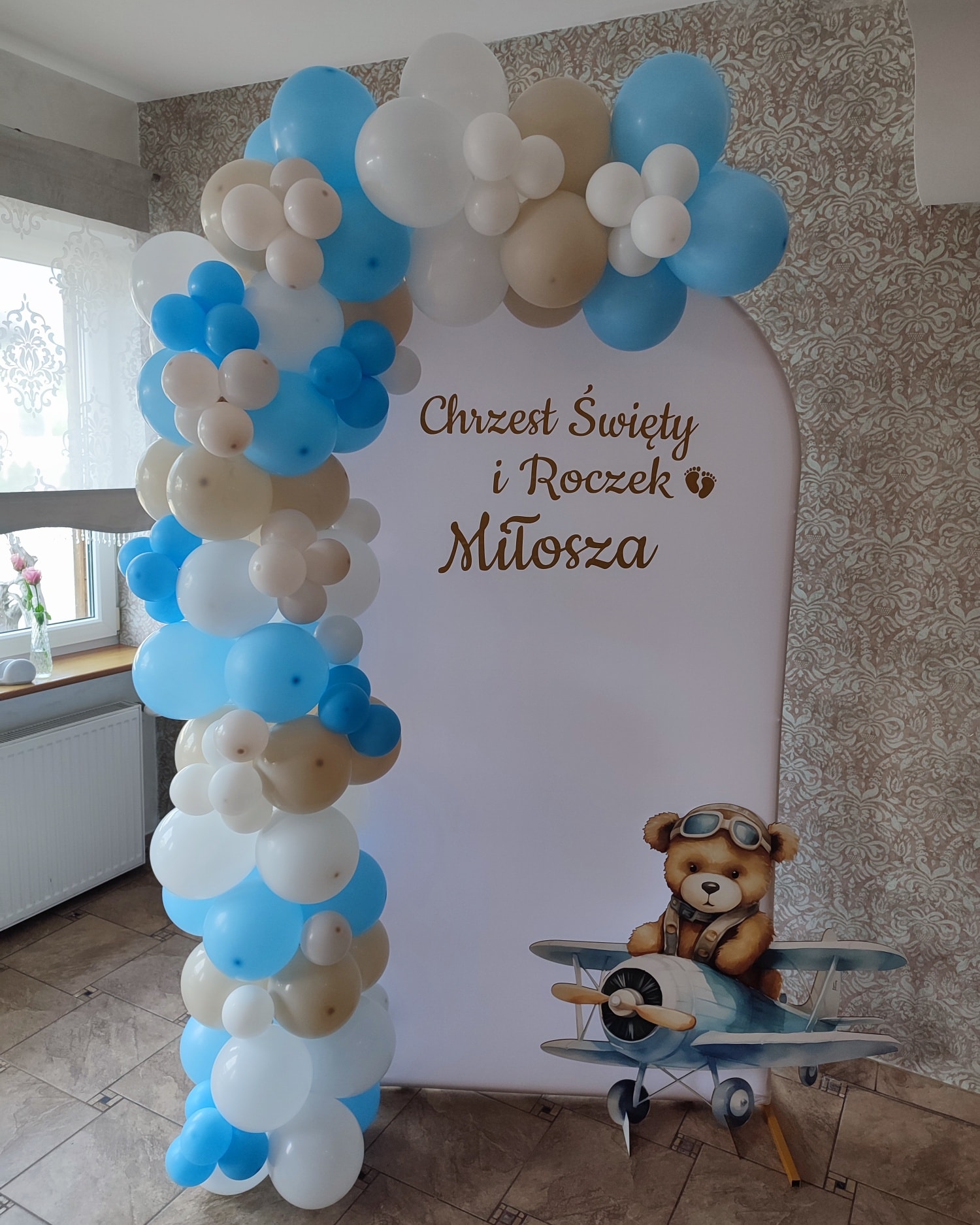 Chrzest i roczek z misiem w samolocie - Sianów